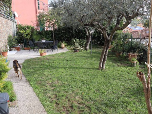 appartamento in vendita a La Spezia in zona Chiappa