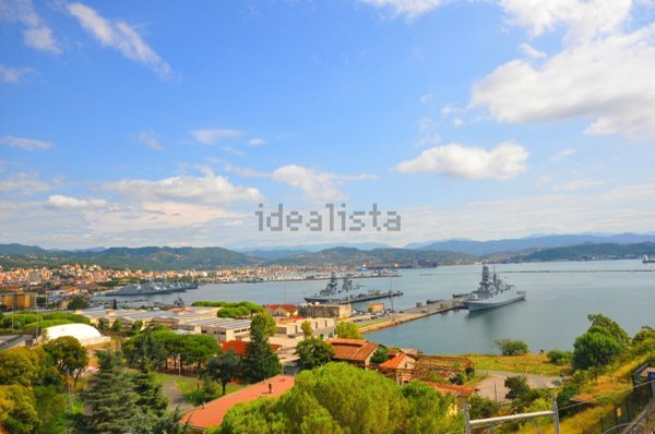appartamento in vendita a La Spezia in zona Cadimare