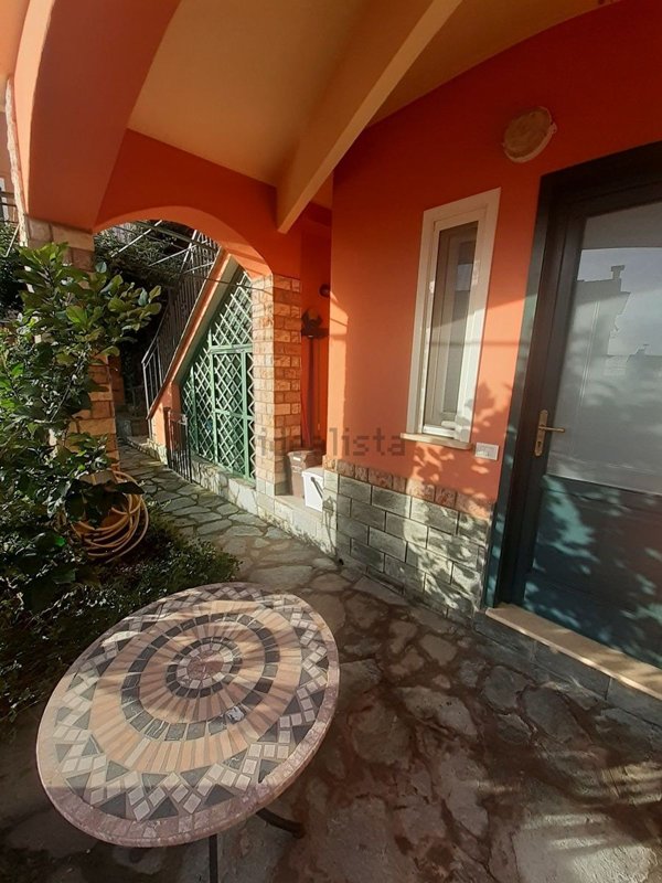 appartamento in vendita a La Spezia in zona Marola