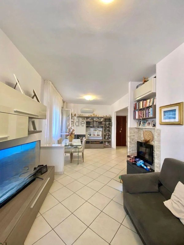 appartamento in vendita a La Spezia in zona Canaletto / Buonviaggio / Migliarina