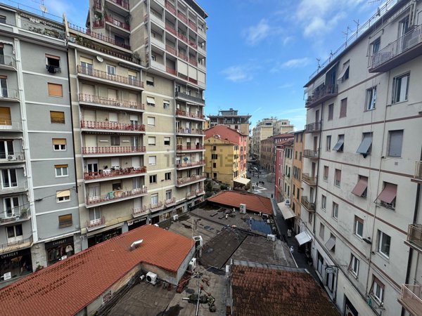 appartamento in vendita a La Spezia in zona Centro Storico
