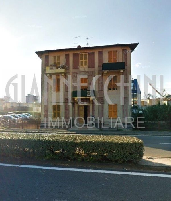 appartamento in vendita a La Spezia in zona Canaletto / Buonviaggio / Migliarina