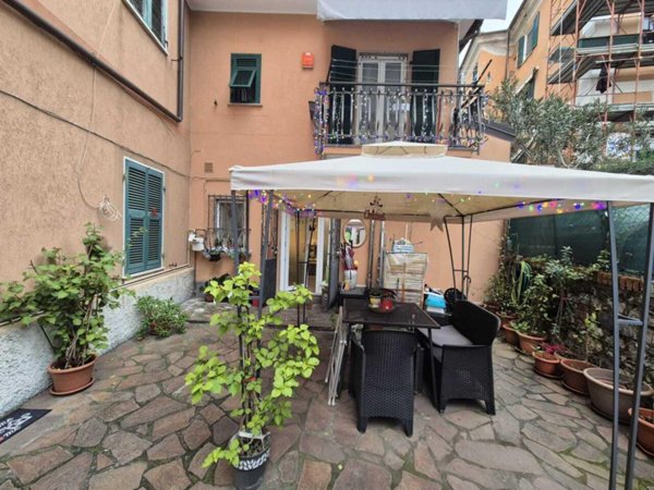 casa indipendente a La Spezia in zona Canaletto / Buonviaggio / Migliarina