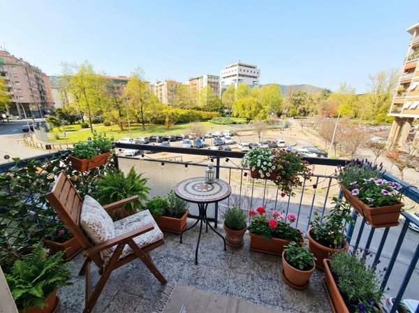 appartamento in vendita a La Spezia in zona Canaletto / Buonviaggio / Migliarina