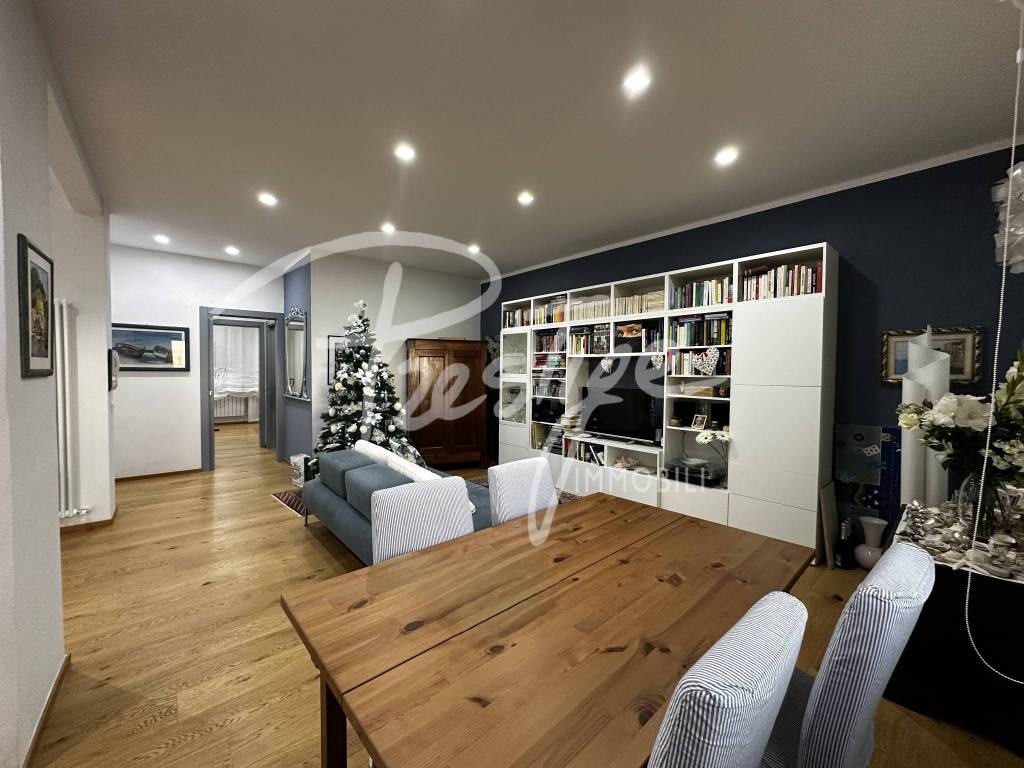 appartamento in vendita a La Spezia in zona Canaletto / Buonviaggio / Migliarina