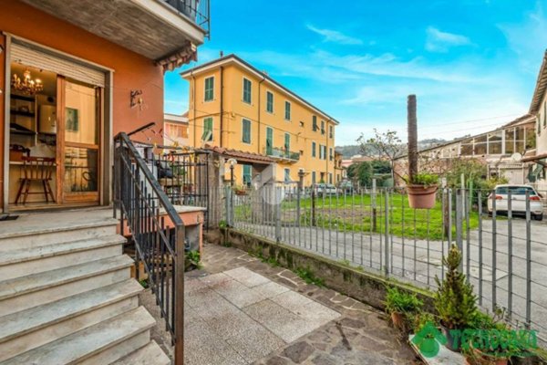 appartamento in vendita a La Spezia in zona Valdellora