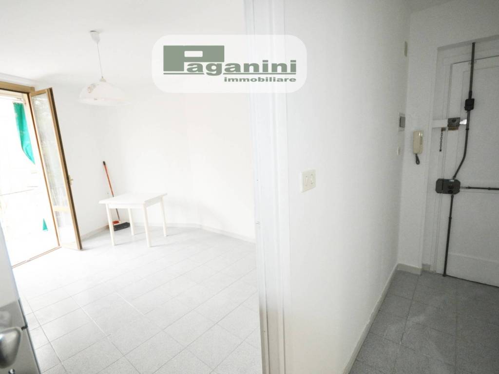 appartamento in vendita a La Spezia in zona Canaletto / Buonviaggio / Migliarina