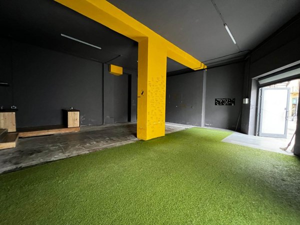 locale commerciale a La Spezia in zona Canaletto / Buonviaggio / Migliarina