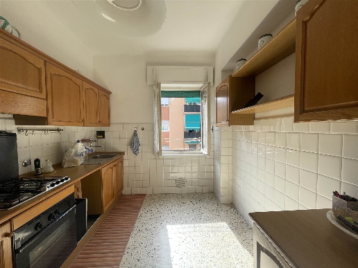 appartamento in vendita a La Spezia in zona Canaletto / Buonviaggio / Migliarina