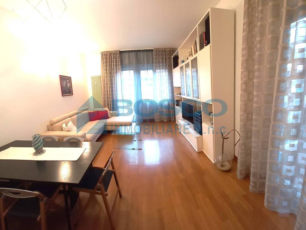 appartamento in vendita a La Spezia in zona Chiappa