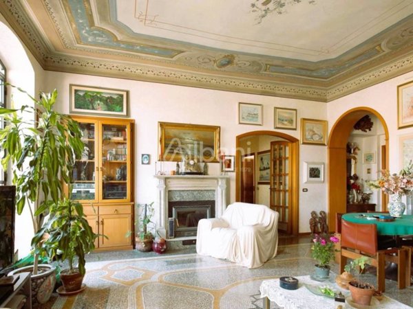 appartamento in vendita a La Spezia in zona Canaletto / Buonviaggio / Migliarina