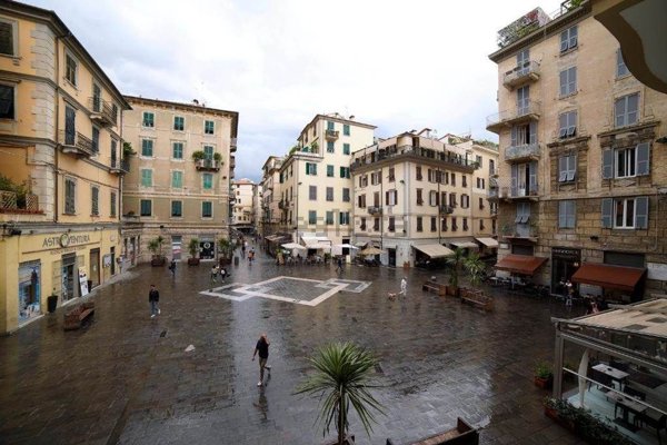 negozio in vendita a La Spezia in zona Centro Storico