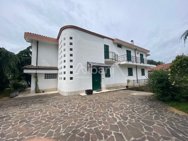 casa indipendente in vendita a La Spezia in zona San Venerio