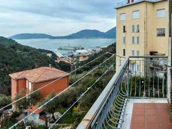 appartamento in vendita a La Spezia in zona Pitelli