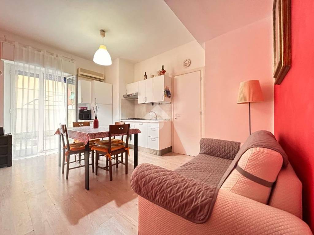 appartamento in vendita a La Spezia in zona Canaletto / Buonviaggio / Migliarina