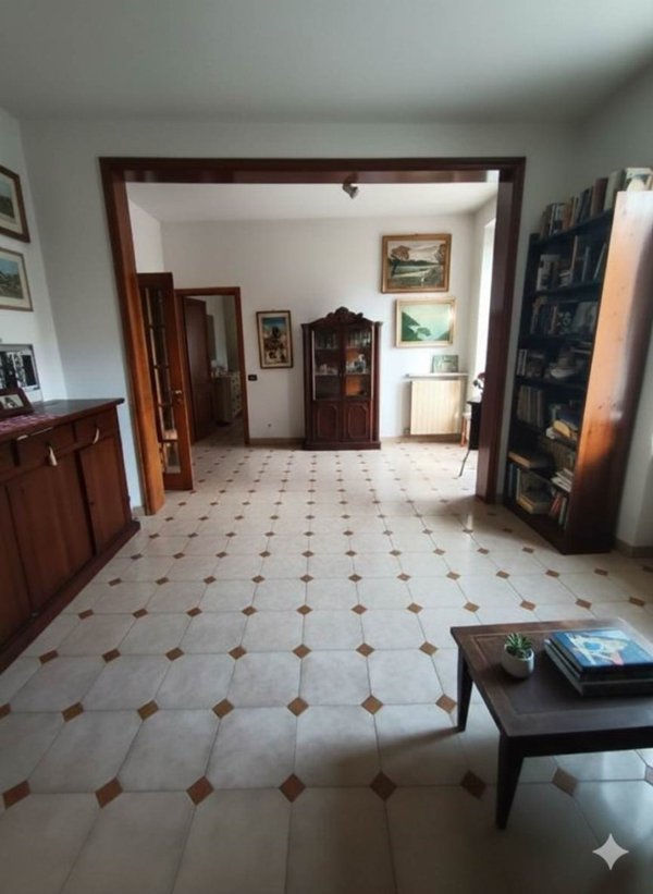 appartamento in vendita a La Spezia in zona Canaletto / Buonviaggio / Migliarina