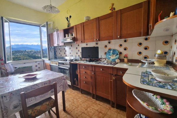 appartamento in vendita a La Spezia in zona Pitelli