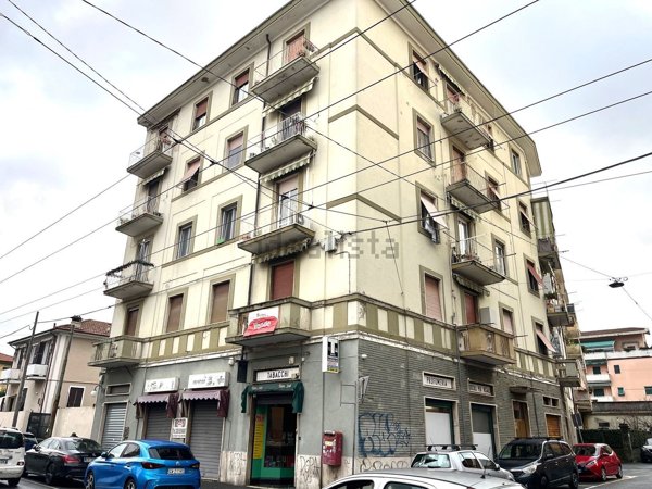 appartamento in vendita a La Spezia in zona Canaletto / Buonviaggio / Migliarina