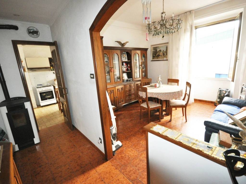 appartamento in vendita a La Spezia in zona Fossamastra