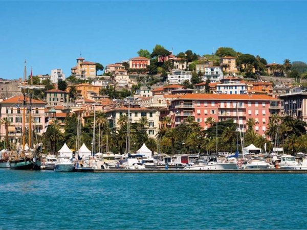 appartamento in vendita a La Spezia in zona Marola