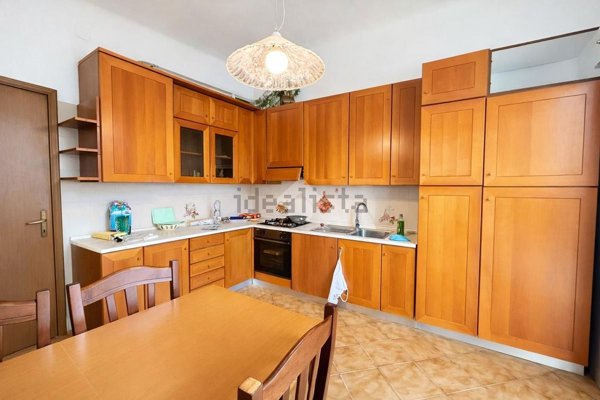 appartamento in vendita a La Spezia in zona Chiappa