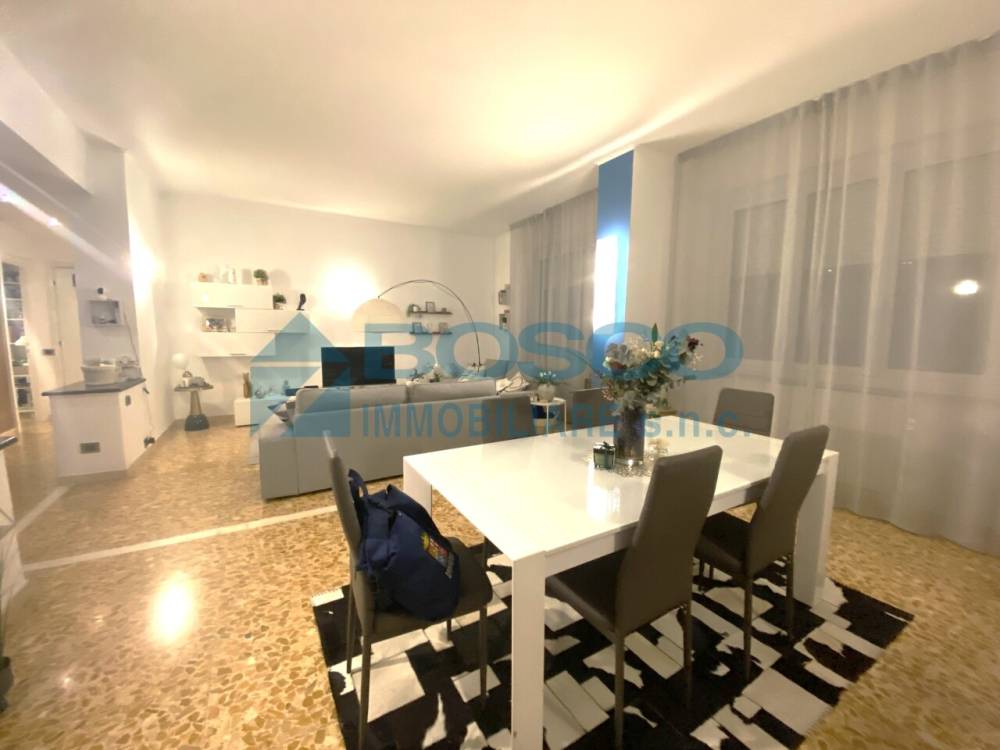 appartamento in vendita a La Spezia in zona Canaletto / Buonviaggio / Migliarina