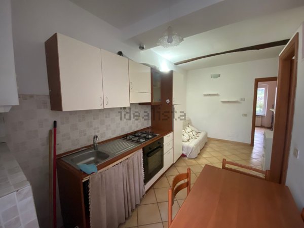 appartamento in vendita a La Spezia in zona Chiappa