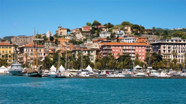 appartamento in vendita a La Spezia in zona Marola