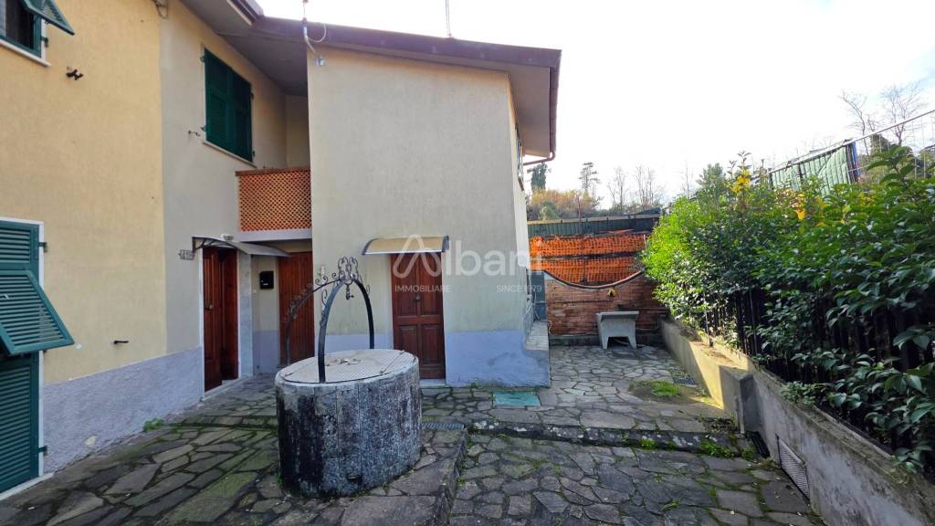 casa indipendente a La Spezia in zona Canaletto / Buonviaggio / Migliarina