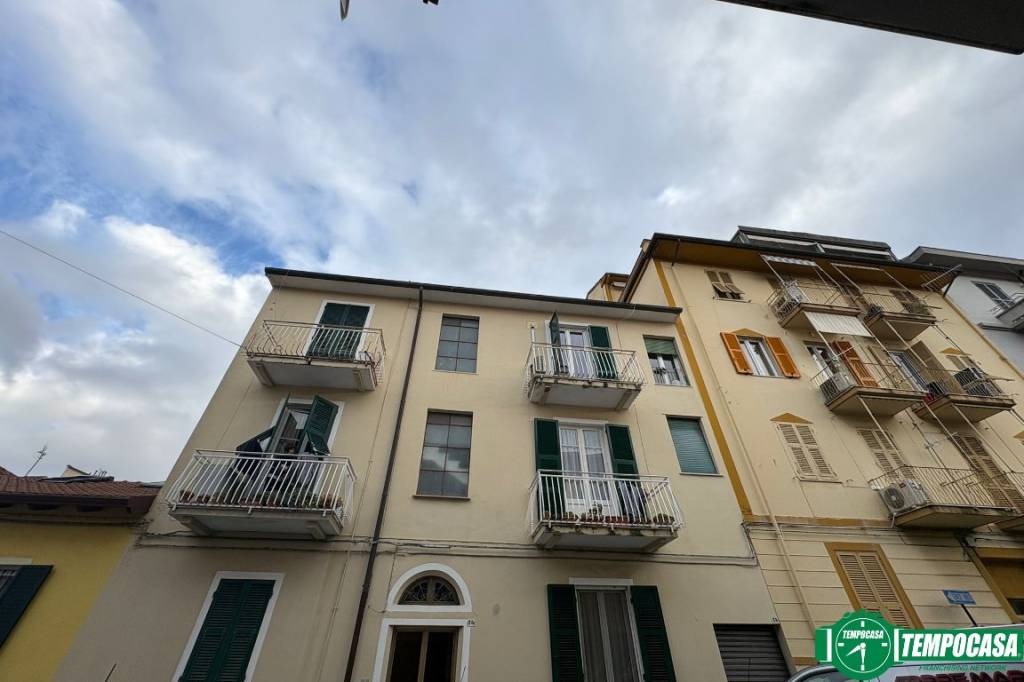 appartamento in vendita a La Spezia in zona Canaletto / Buonviaggio / Migliarina