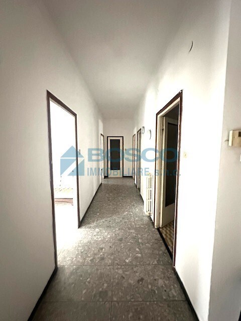 appartamento in vendita a La Spezia in zona Canaletto / Buonviaggio / Migliarina