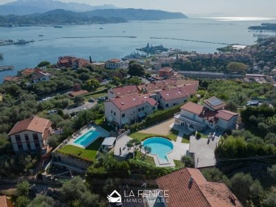 casa indipendente in vendita a La Spezia