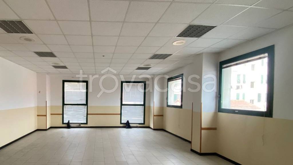 appartamento in vendita a La Spezia in zona Canaletto / Buonviaggio / Migliarina