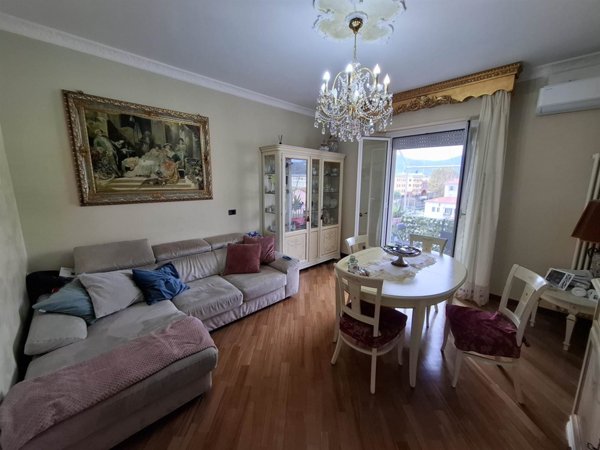 appartamento in vendita a La Spezia in zona Canaletto / Buonviaggio / Migliarina