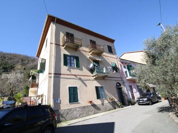 appartamento in vendita a La Spezia in zona Marola