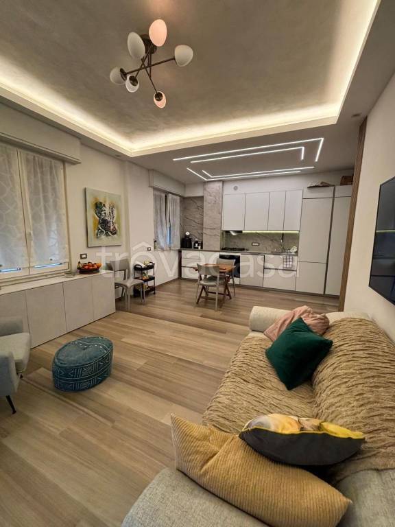 appartamento in vendita a La Spezia in zona Canaletto / Buonviaggio / Migliarina