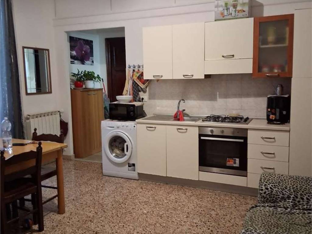 appartamento in vendita a La Spezia in zona Chiappa