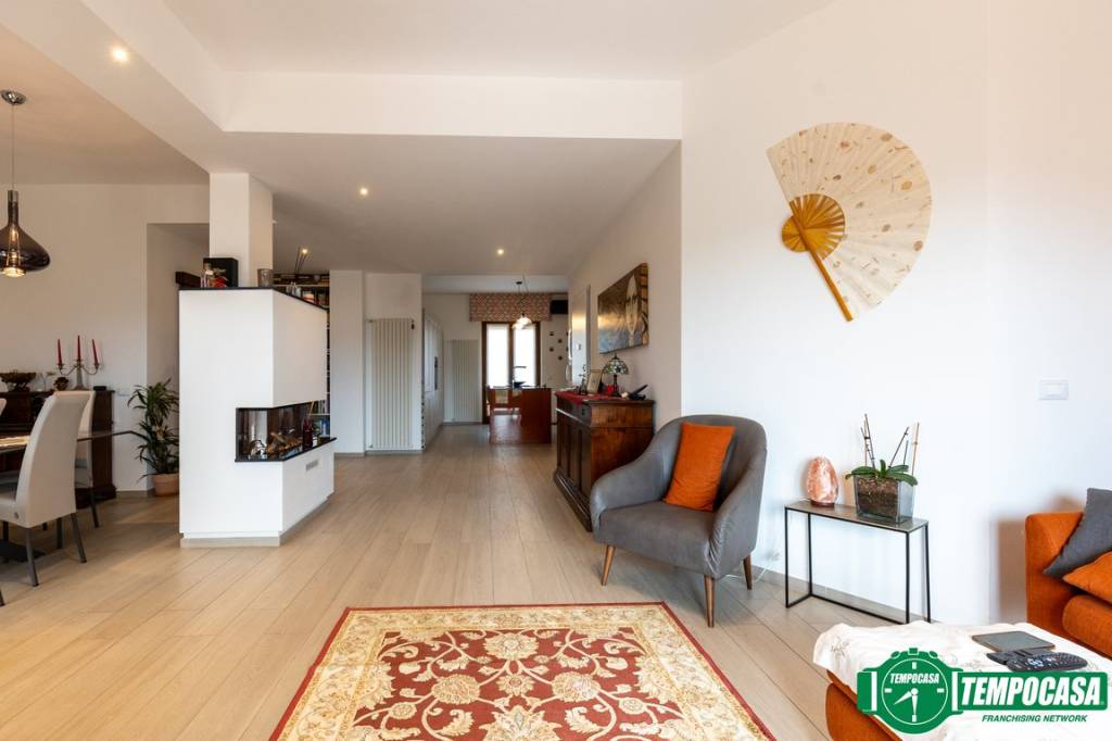 appartamento in vendita a La Spezia in zona Canaletto / Buonviaggio / Migliarina