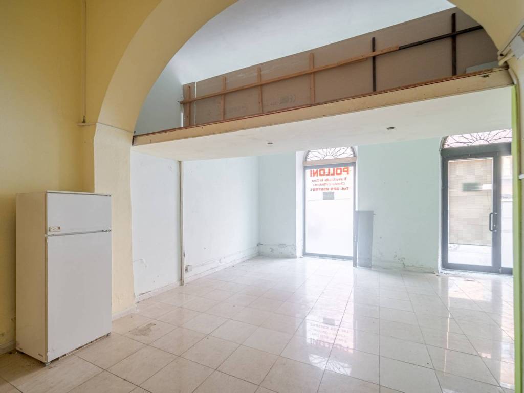 negozio in vendita a La Spezia in zona Valdellora