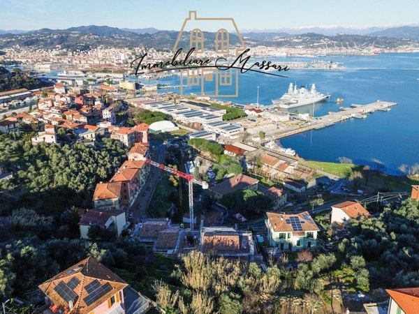 appartamento in vendita a La Spezia in zona Centro Storico