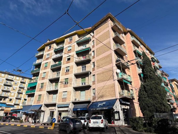 appartamento in vendita a La Spezia in zona Chiappa