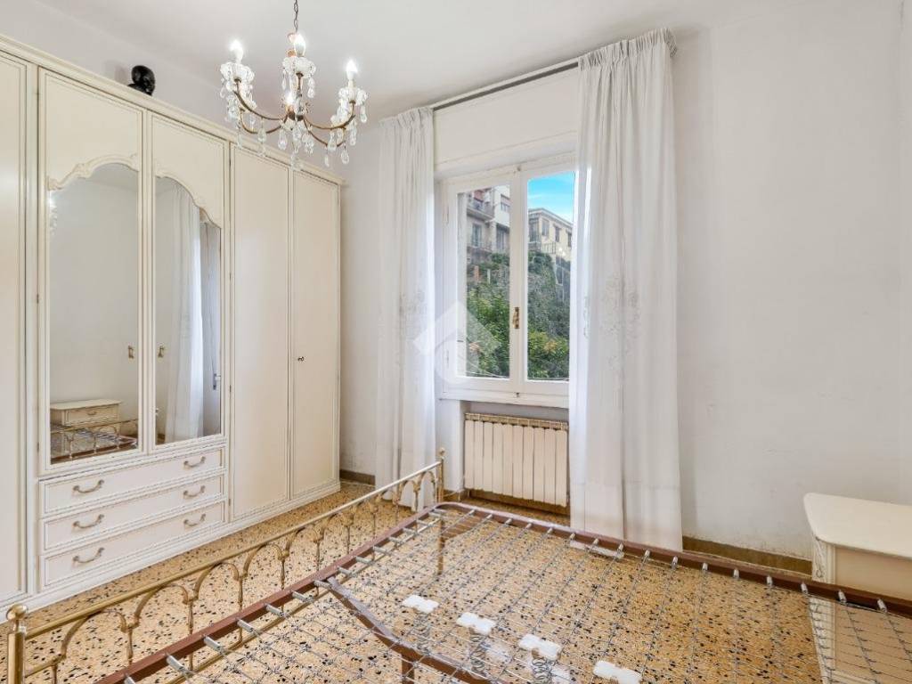 appartamento in vendita a La Spezia in zona Marola