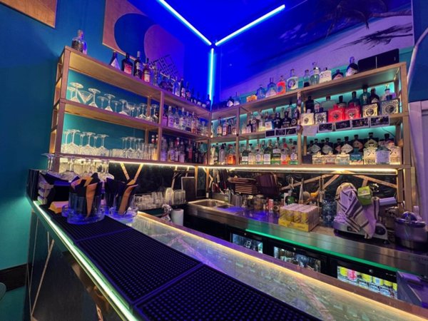 negozio in vendita a La Spezia in zona Centro Storico