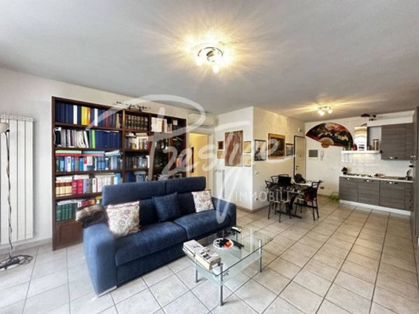 appartamento in vendita a La Spezia in zona Canaletto / Buonviaggio / Migliarina