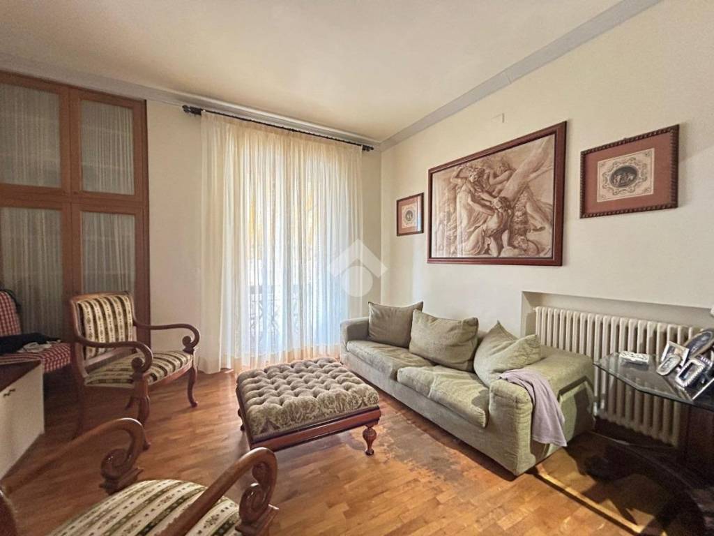 appartamento in vendita a La Spezia in zona Marola