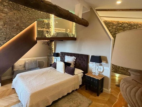 casa indipendente in vendita a La Spezia in zona Pitelli