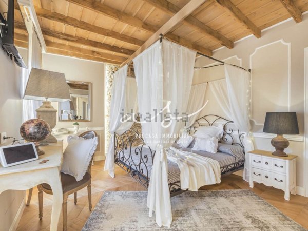 casa indipendente in vendita a La Spezia