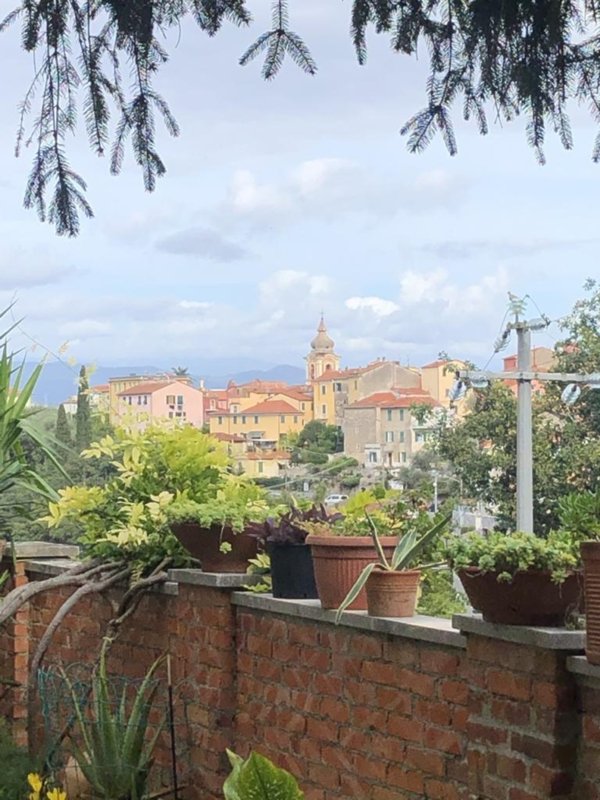 appartamento in vendita a La Spezia in zona Cadimare