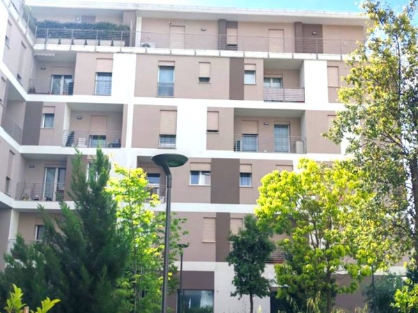 negozio in vendita a La Spezia in zona Valdellora