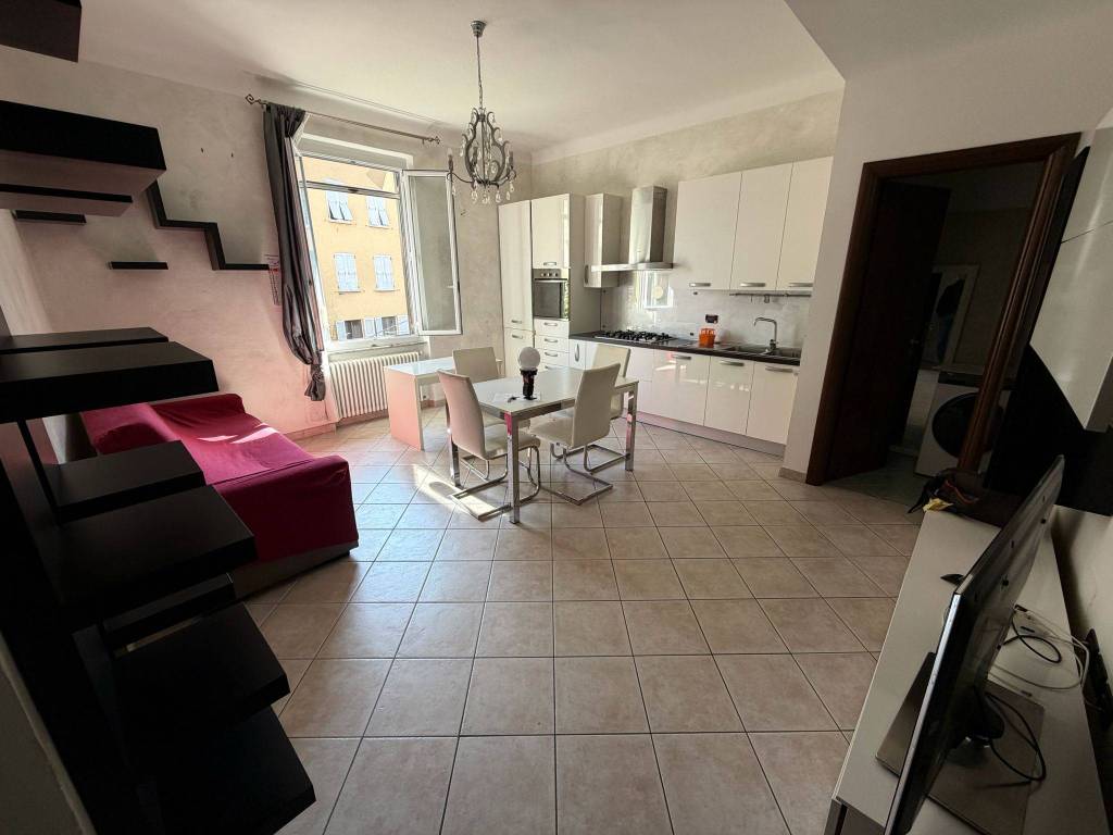 appartamento in vendita a La Spezia in zona Chiappa